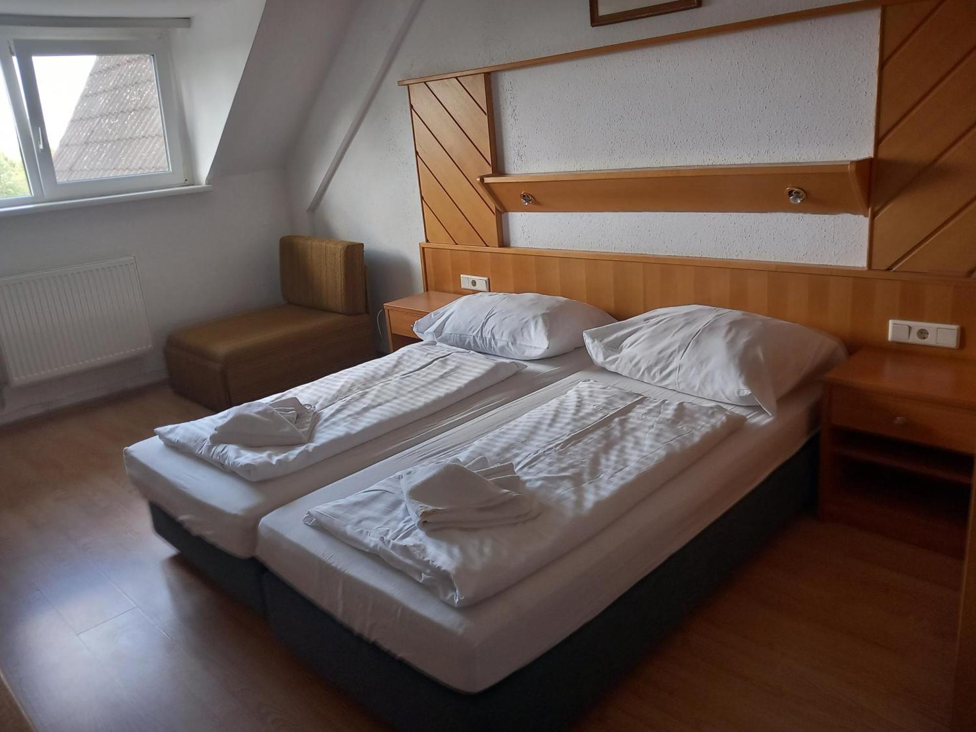 Hotel Familia Zamárdi Rom bilde