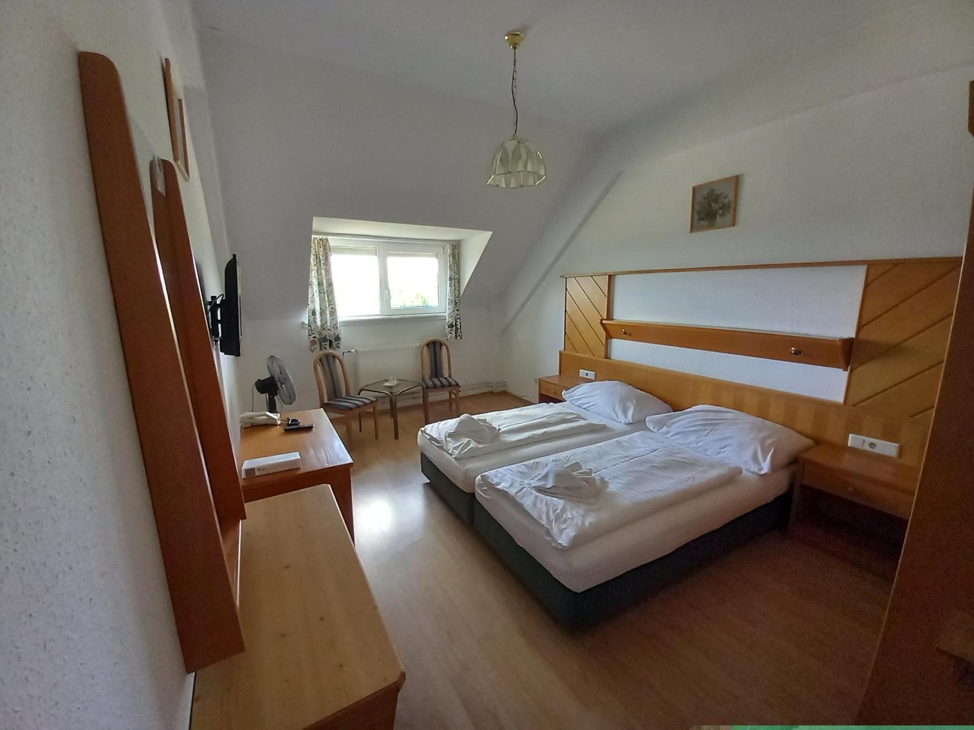 Hotel Familia Zamárdi Rom bilde
